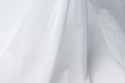 374 - 100&percnt; Polyester Tulle